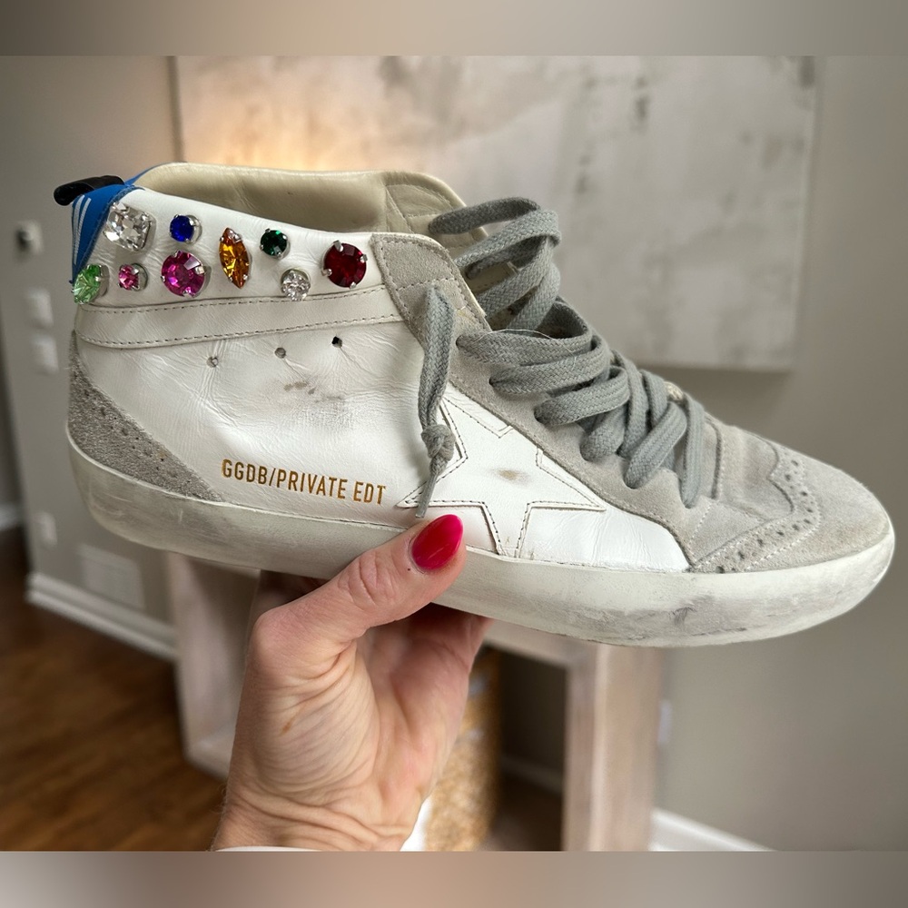 Private Edition Golden Goose Mid Stars with crystals
